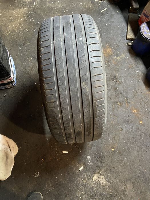 MlCHELIN 255/50/R19