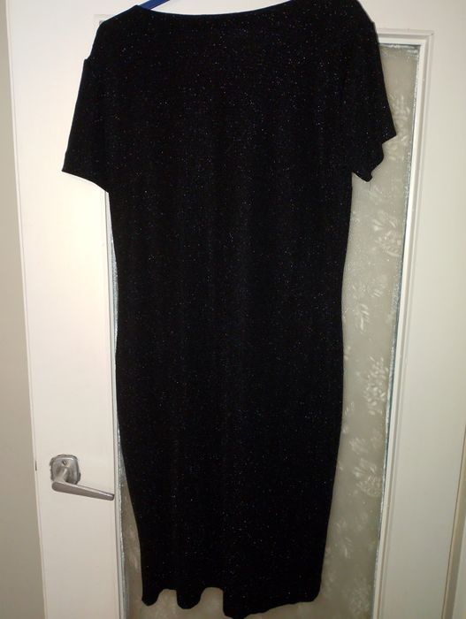 Sukienka czarna rozmiar 50