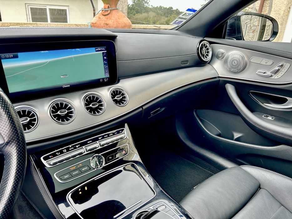 Mercedes-Benz E220d Coupé AMG ( Nacional )