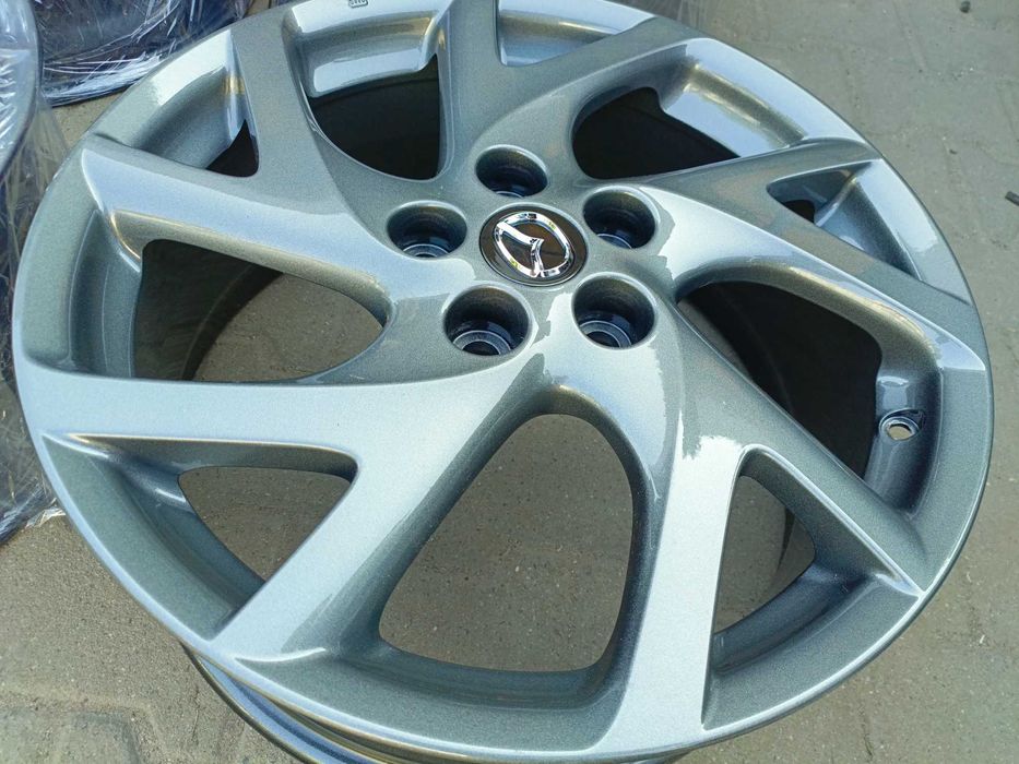 felgi aluminiowe Mazda 7,5jx18 et60 5x114,3 jak NOWE