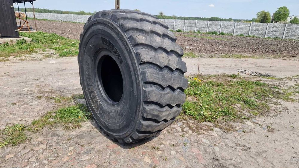 26.5r25 26.5-25 Techking 70% bieżnik bez napraw