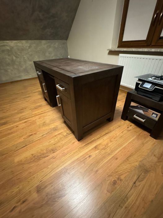 BIURKO z litego drewna (dąb) heban / nero 135x65x77 BDB