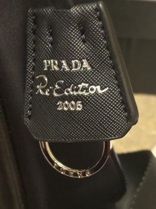 Mala da Prada Re-edition 2005