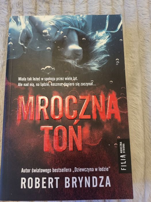 Książka Mroczna Ton.