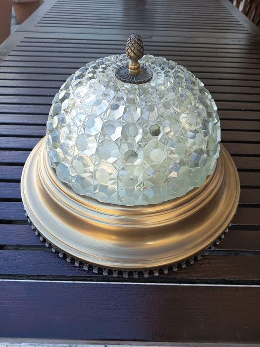 Candeeiro de tecto antigo