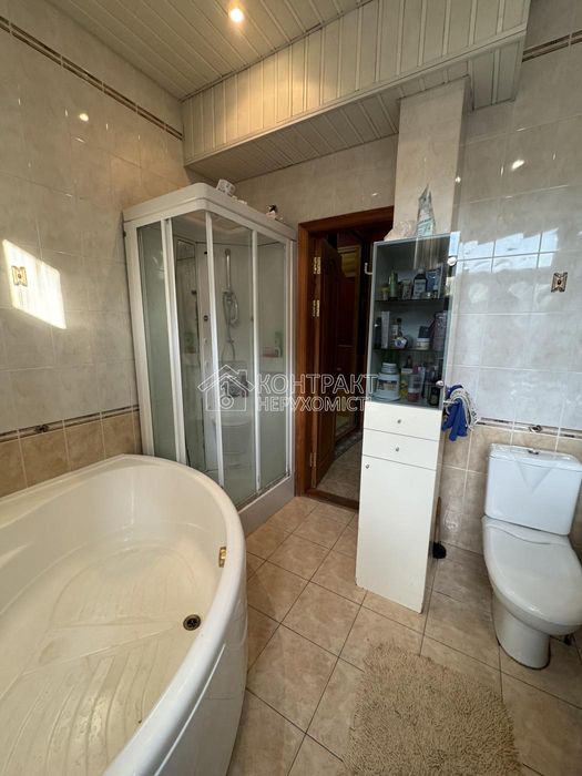 Продам 4к квартиру сталінка Центр Держпром Ромена Роллана єВідновлення