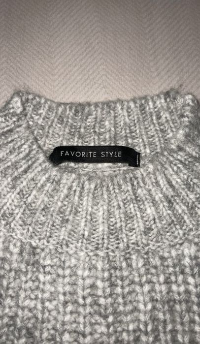 Кофта (светр)