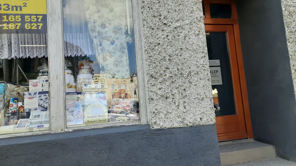 Sprzedam Lokal  handlowo  usługowy