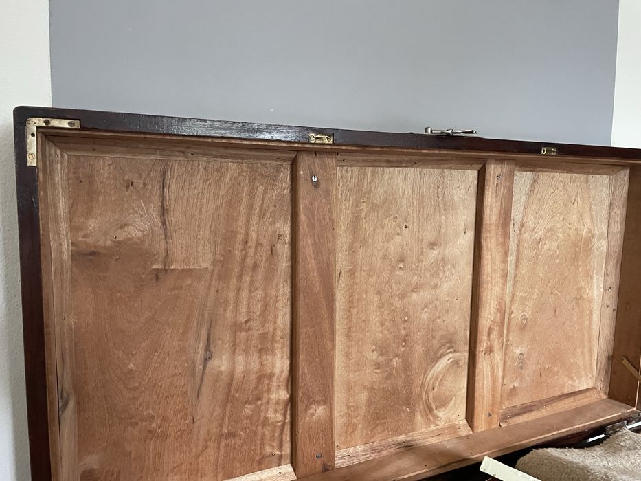 Arca chinesa com insercoes de madreperola