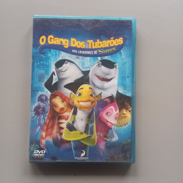 Vendo DVD para crianças