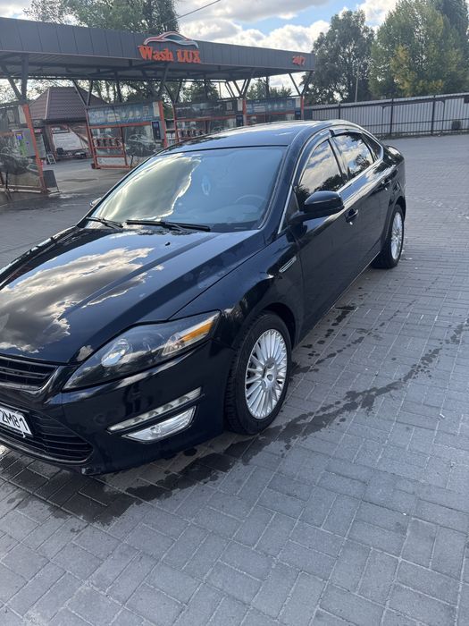 Ford Mondeo 2012   2.3газ бензин