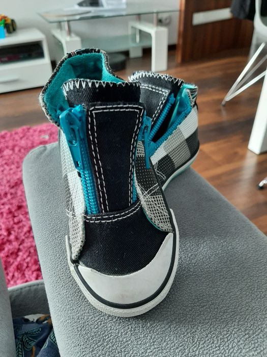 Dinsko buty 20 chłopięce