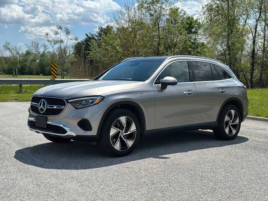 Mercedes-Benz GLC GLC 300 4MATIC      2024