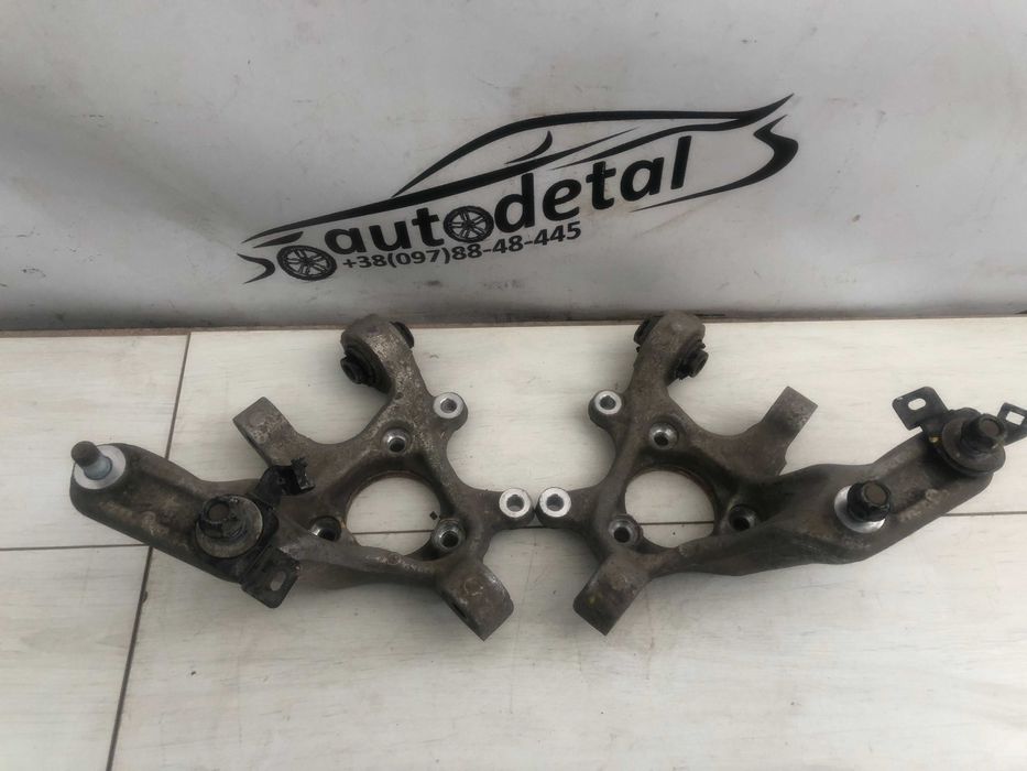 Цапфа задня Kia Niro поворотний кулак Hyundai Kona Ioniq цапфа