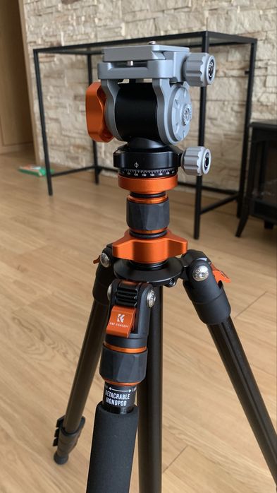 Vendo o tripé de Alumínio