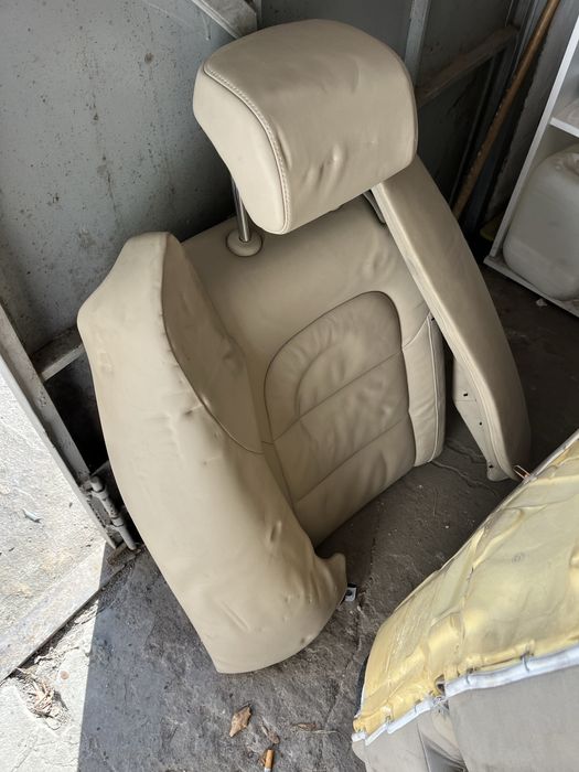 Fotele Skoda Superb 2