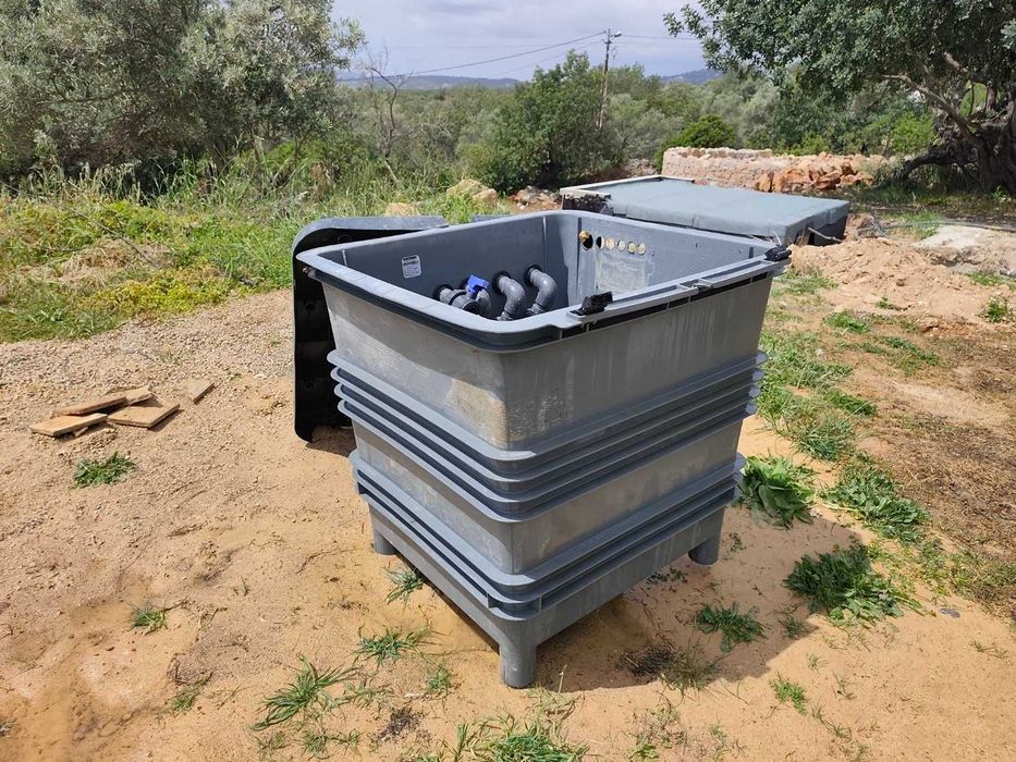 Bomba e filtro de piscina AstralPool com caseta Ramses