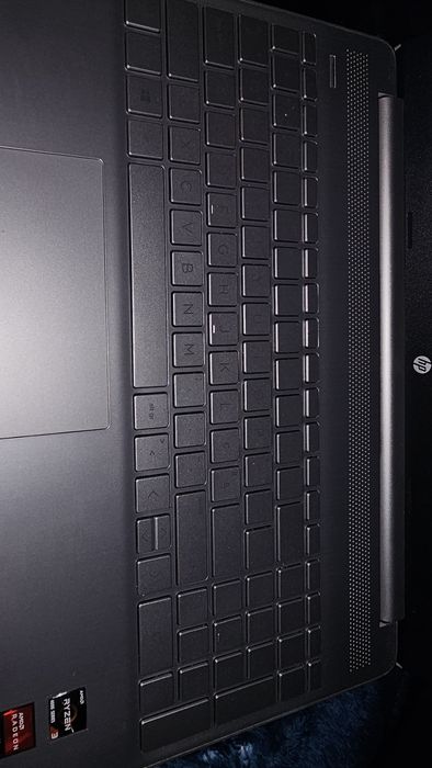 Portátil hp Ryzen 3