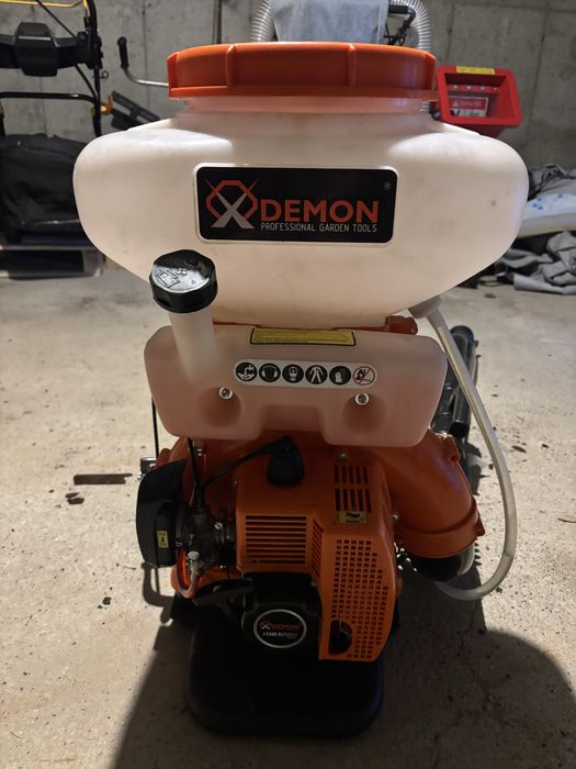 Opryskiwacz spalinowy 3w1