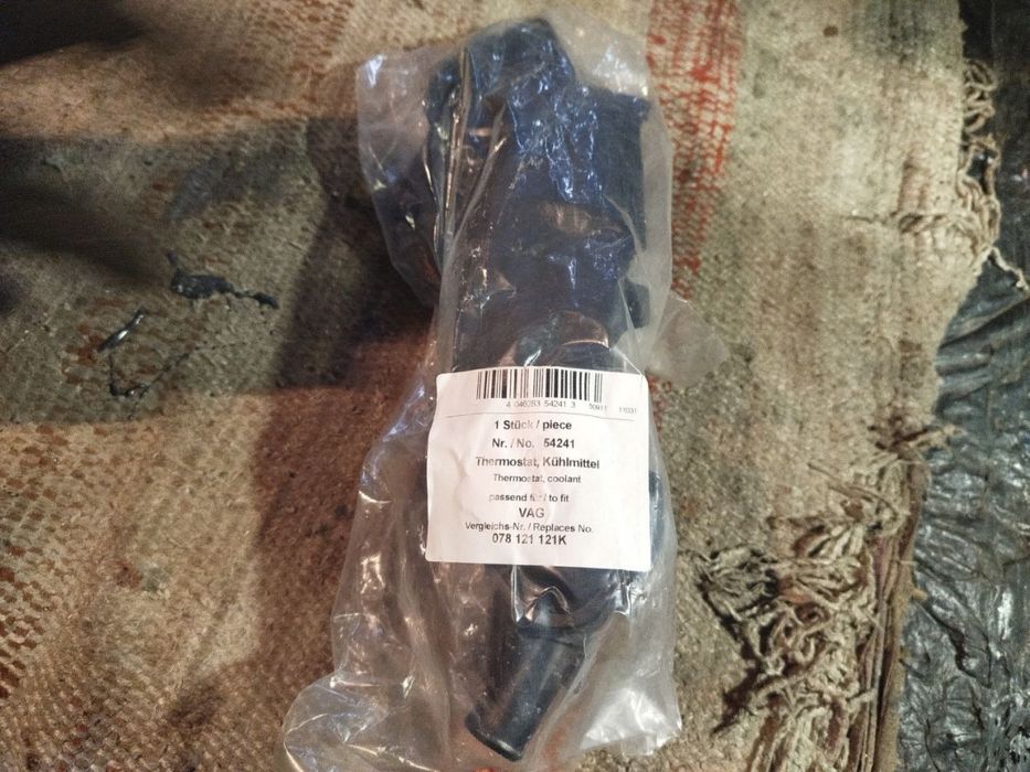 Корпус термостата ауді а6с5