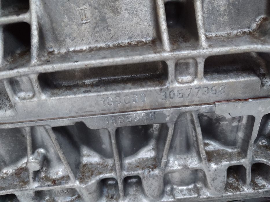 XC90 Volvo 2.4 дизель євро4  D5 D5244T мотор двигун