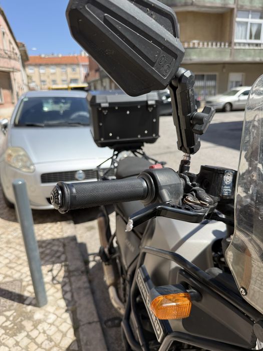 Royal Enfield Himalayan 411