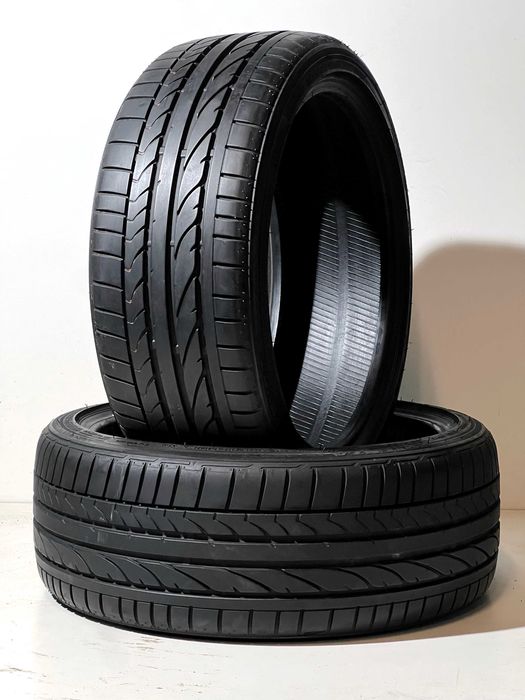 Pneus Bridgestone Potenza RE050A - 205/40/17 - Como NOVOS