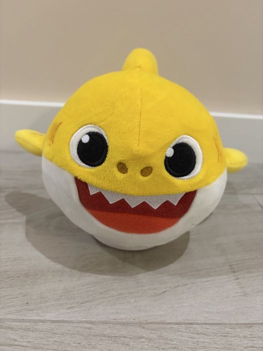Baby shark zabawka tańczący rekin