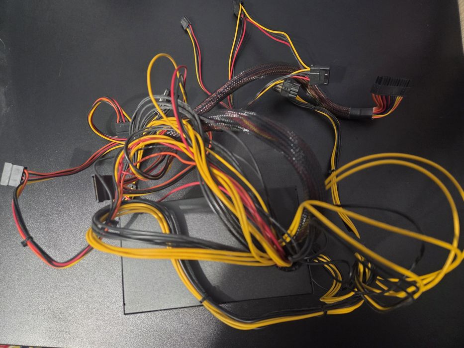 Chieftec CORE BBS-700S Gold