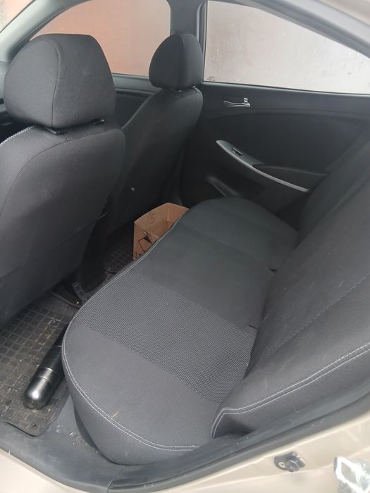 Хендай акцент 2013 года