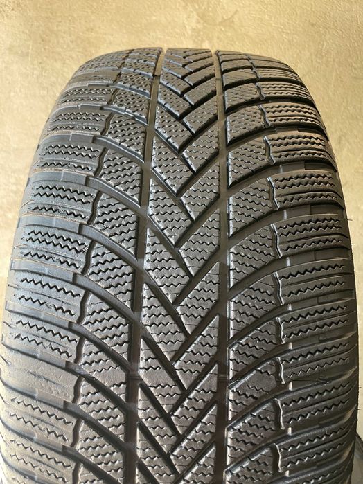 Зимові 235/55 R19 BRIDGESTONE BLIZZAK LM005 (85% протектор) Склад Б-У Шин!