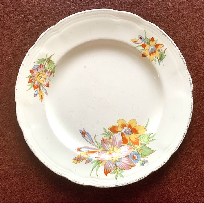 Loiças antigas várias (ler descricao)