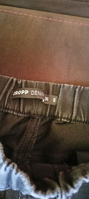 Spodnie rozmiar 36 dziewczece