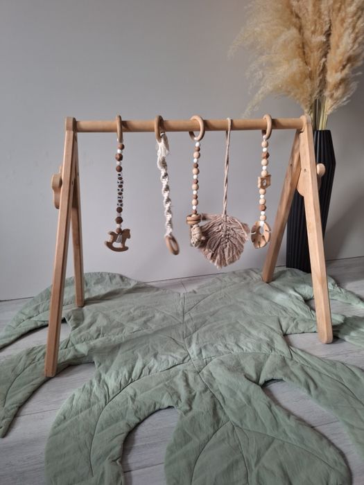 Тренажер монтессорі дерев'яний. Стійка тренажер Підлоговий мобіль.