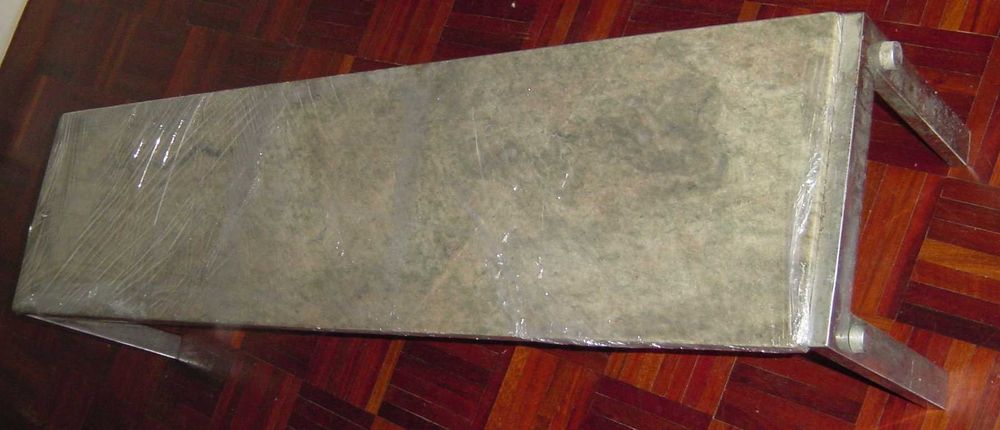 Anos 50/60 - Mesa de apoio c/ tampo em mármore Verde Viana