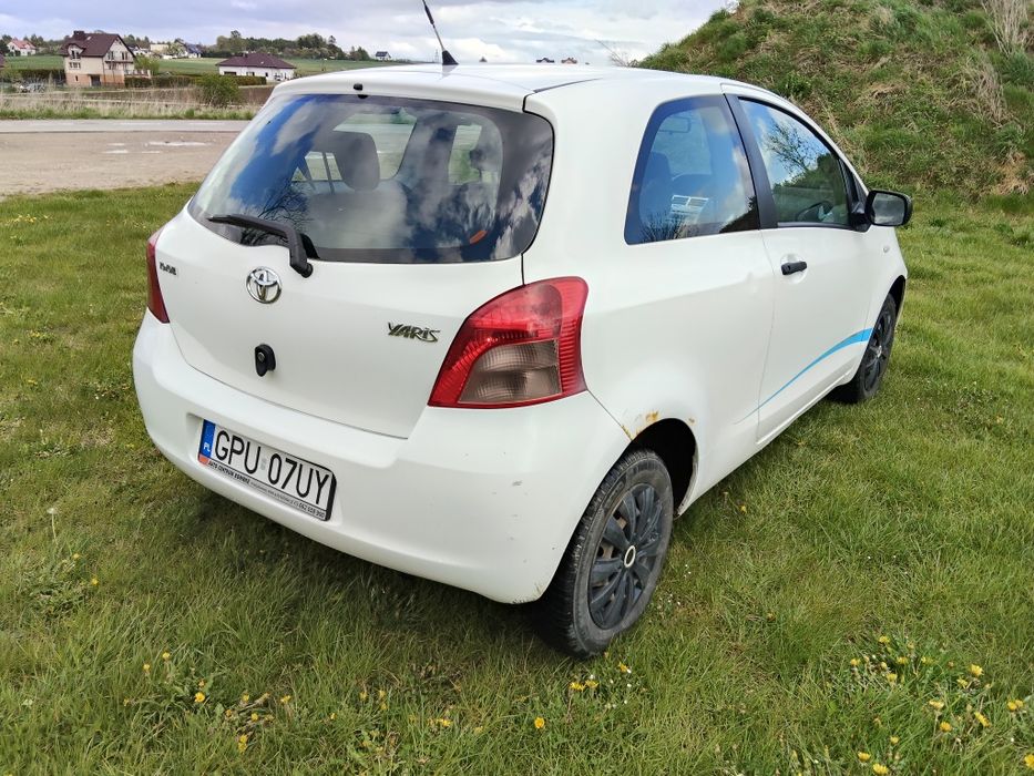 Toyota Yaris 1.0*2007R