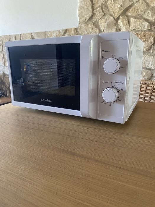 Microondas Electronia474223410256947200