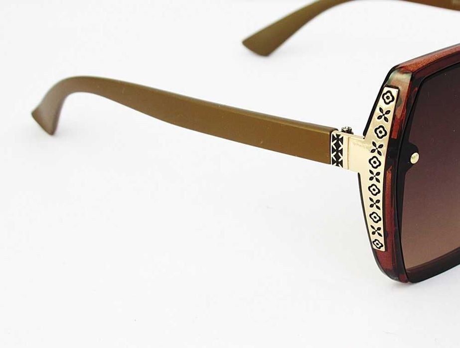 Okulary przeciwsłoneczne wzorki kwiatki brązowe duże geometryczne M3