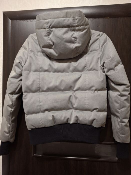 Пуховик nike sportswear, розмір s, стан нової речі
