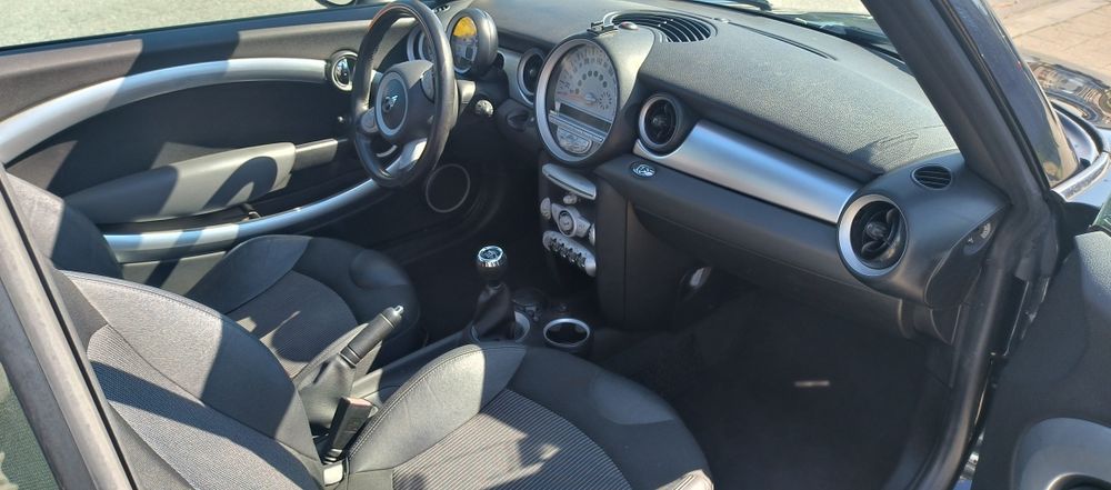MINI Cabrio — fotografia 4