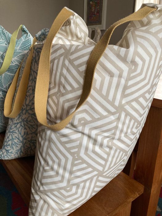 Almofada/Puff para a praia, piscina ou jardim