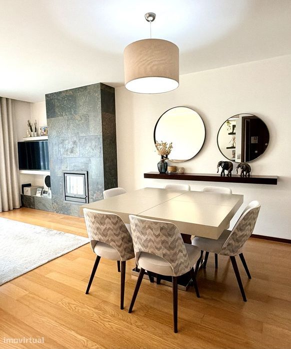 T2 Argoncilhe 122m2 I Varandas I Garagem Fechada