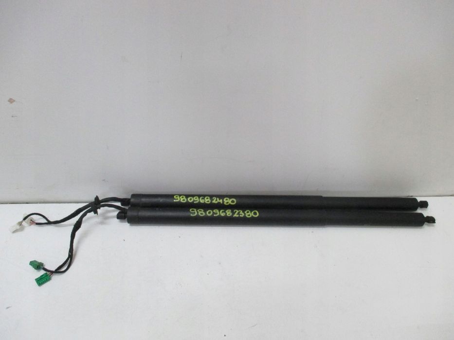 Siłownik klapy TELESKOP PEUGEOT 5008 II 9809682480