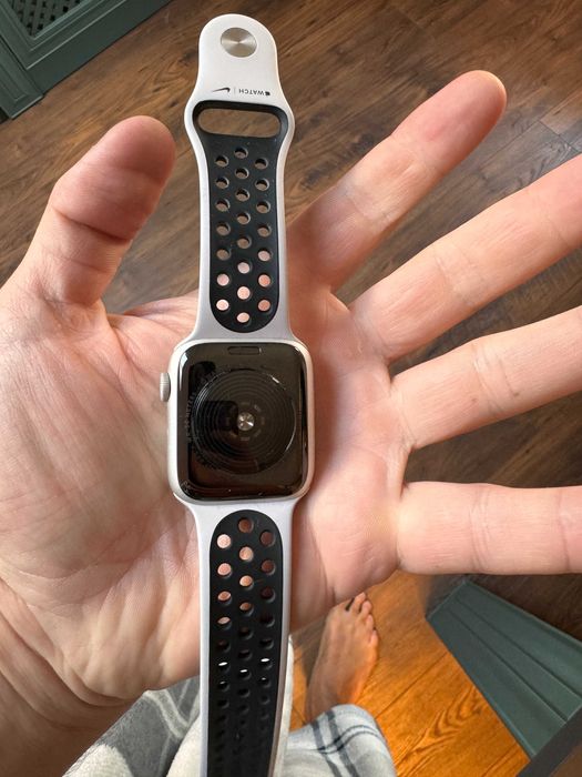 Apple watch se 2020 40 мм