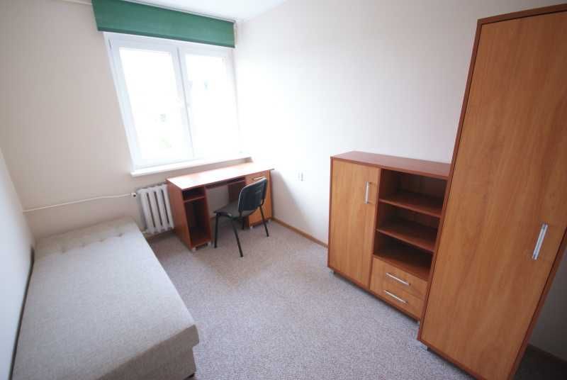 Pokój Bartodzieje dla studentki, bez żadnych opłat dodatkowych