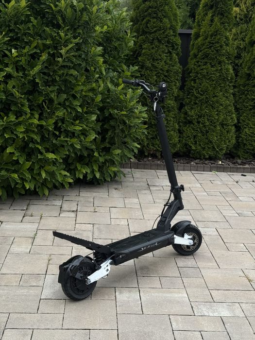 Продам самокат Kukirin G2 Master на кастомі