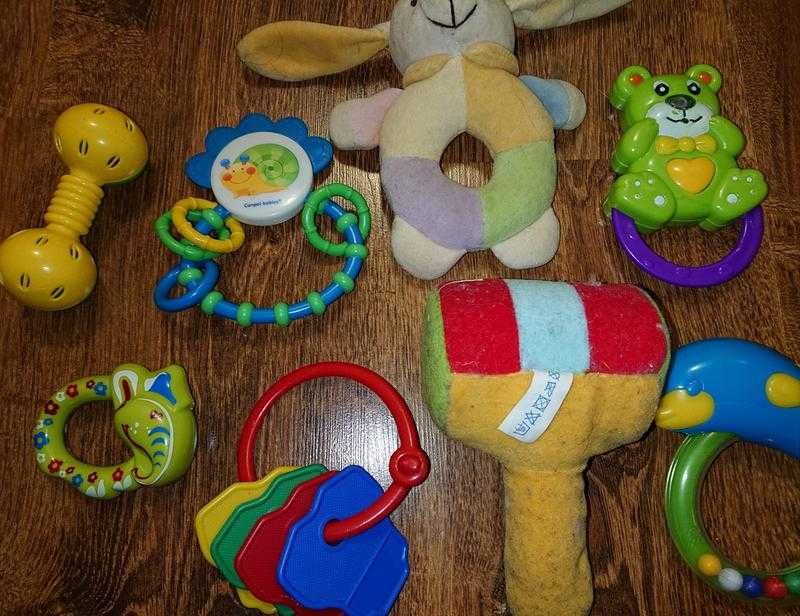 Игрушки погремушки хлопалки