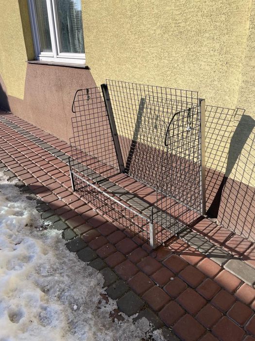 Klatka, kojec do przewożenia psa w bagażniku Golf5Plus