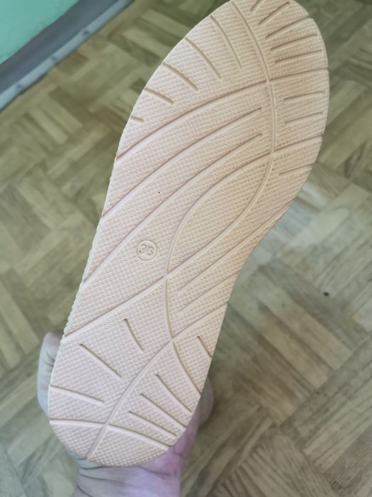 Buty damskie skórzane GoSoft 36