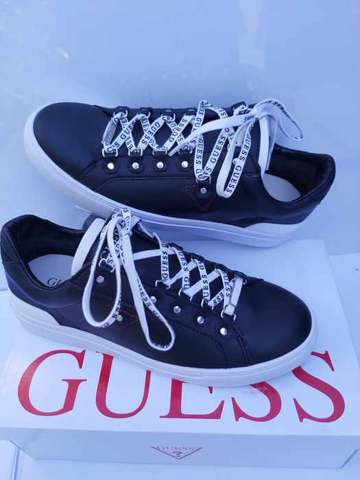 NOWE sneakersy GUESS czarne trampki półbuty 42